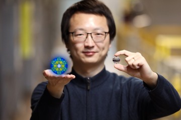 Researcher Xiaojian Bai and his colleagues used neutrons at ORNL’s Spallation Neutron Source to disc